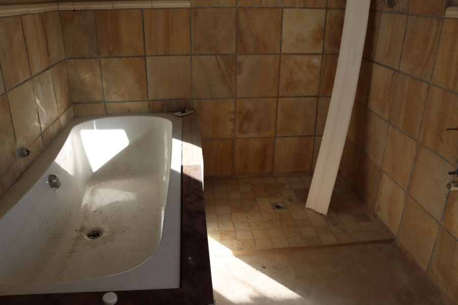 3 Bedroom Property for Sale in Heuningkloof Western Cape